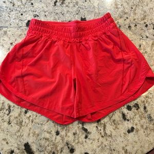 Lululemon Track That Mid Rise Short 5”